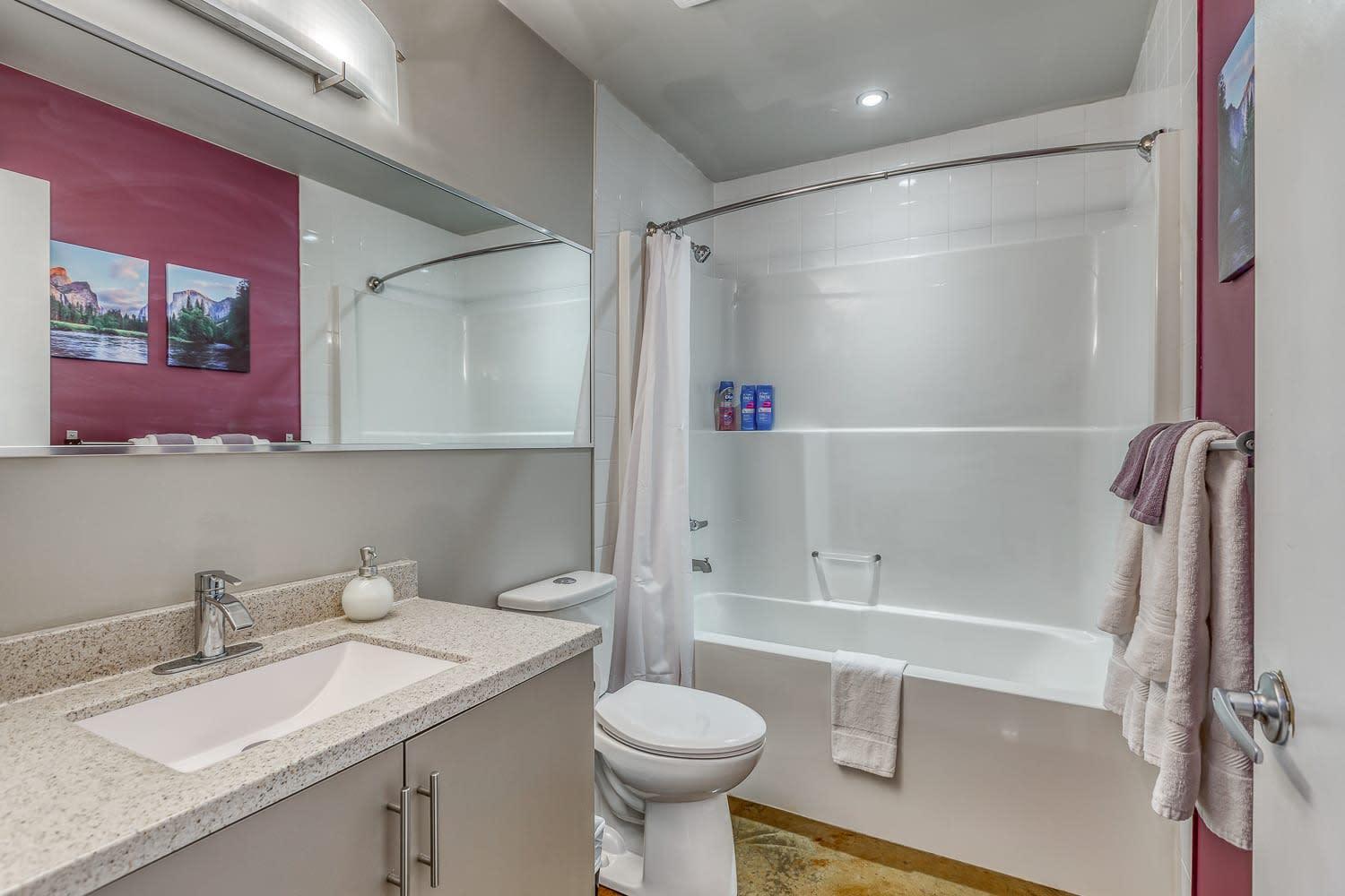 Cozy 2br With King Bed And Views Appartement Calgary