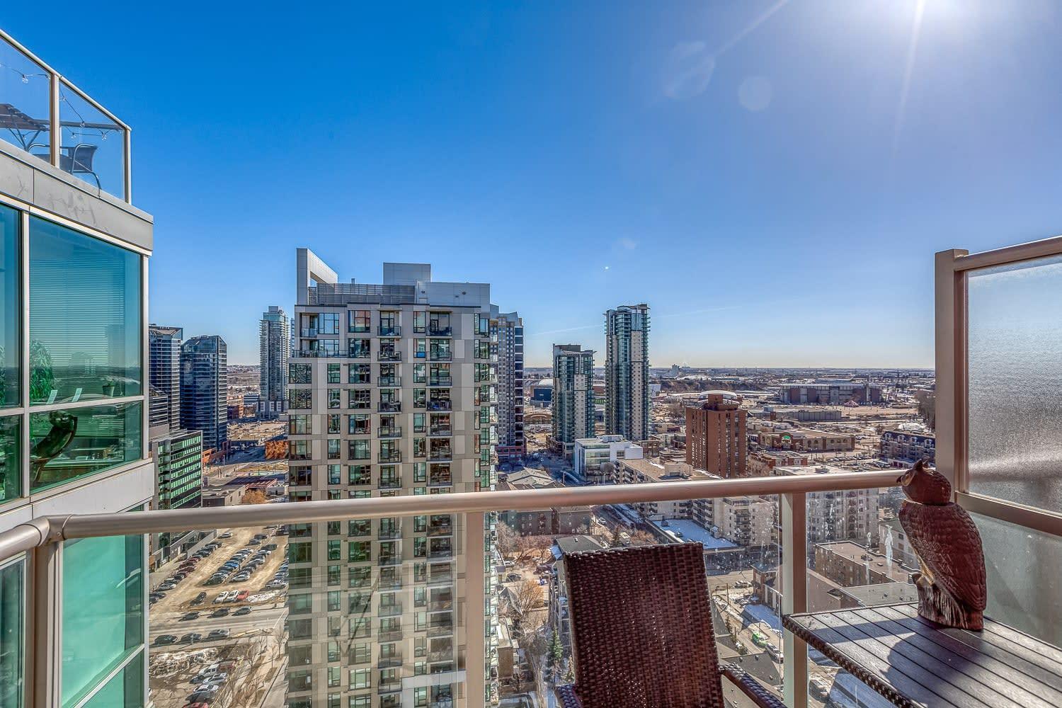 Cozy 2br With King Bed And Views Appartement